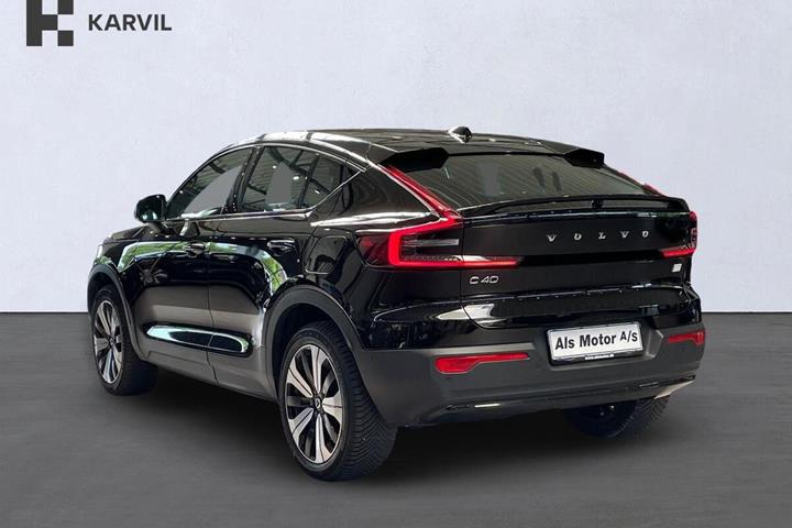 Sort Volvo C40 fra 2023