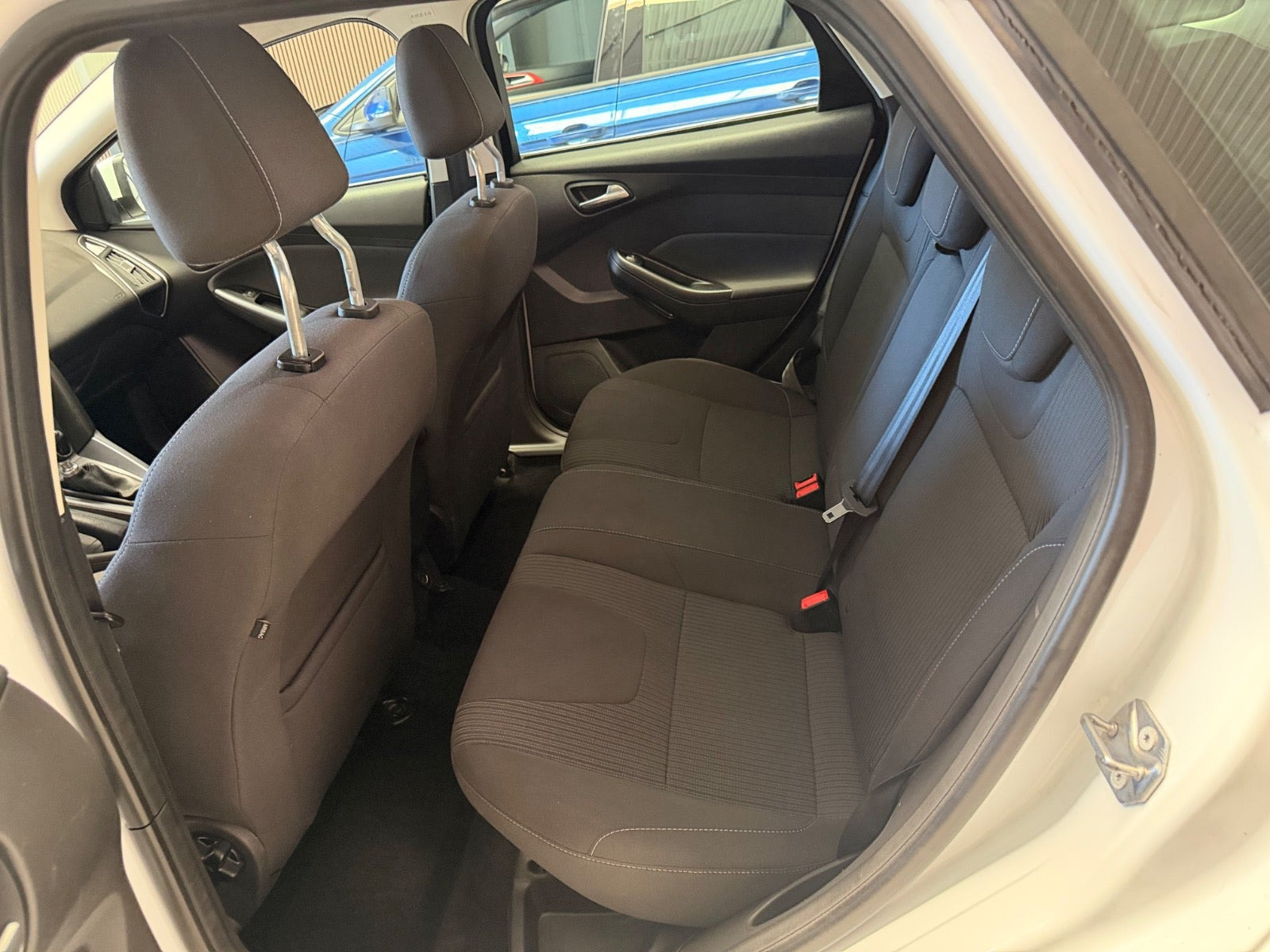 Hvid Ford Focus fra 2014
