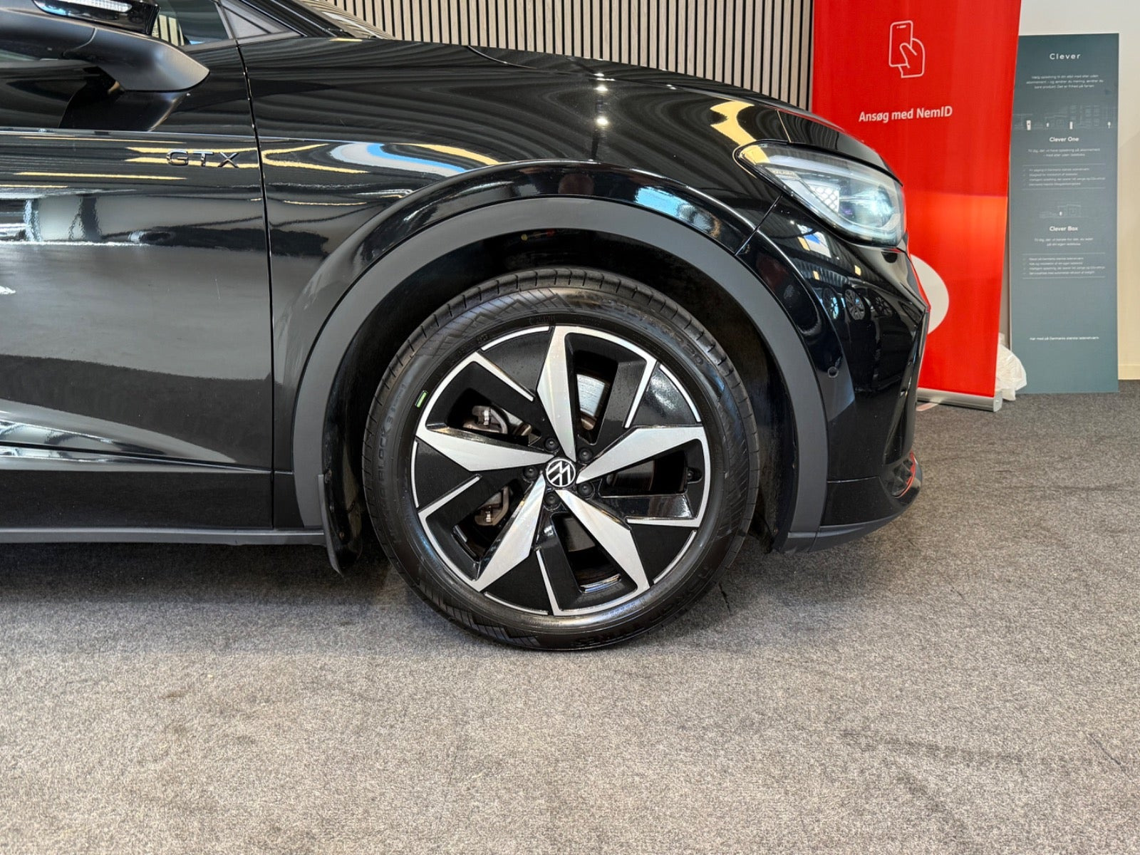 Sort VW ID.4 fra 2023