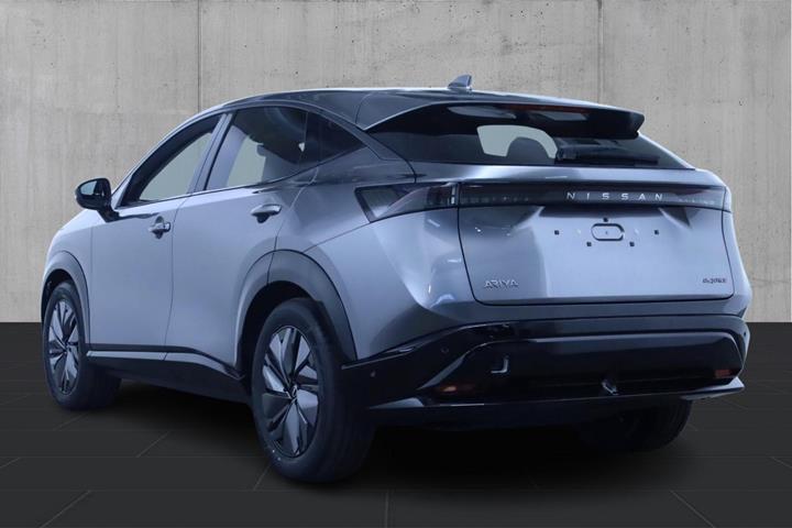 Grå Nissan Ariya fra 2025