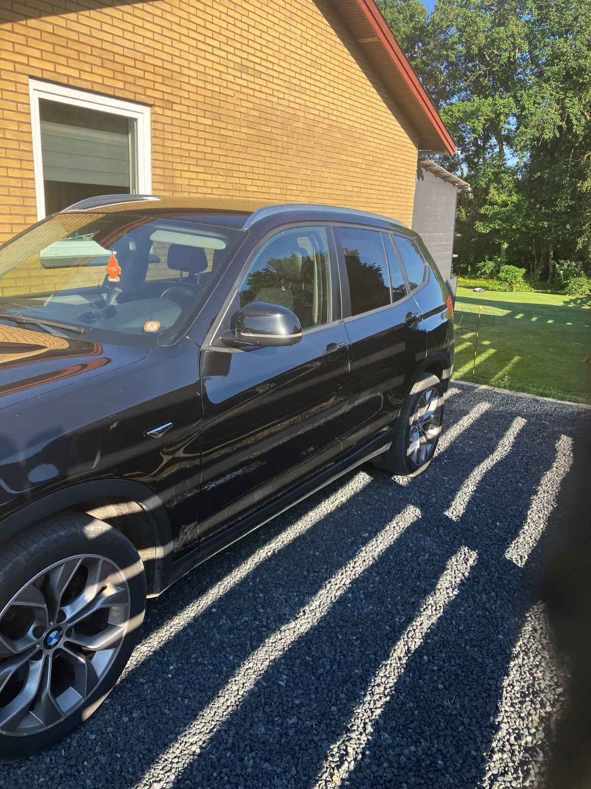 Sort BMW X3 fra 2016