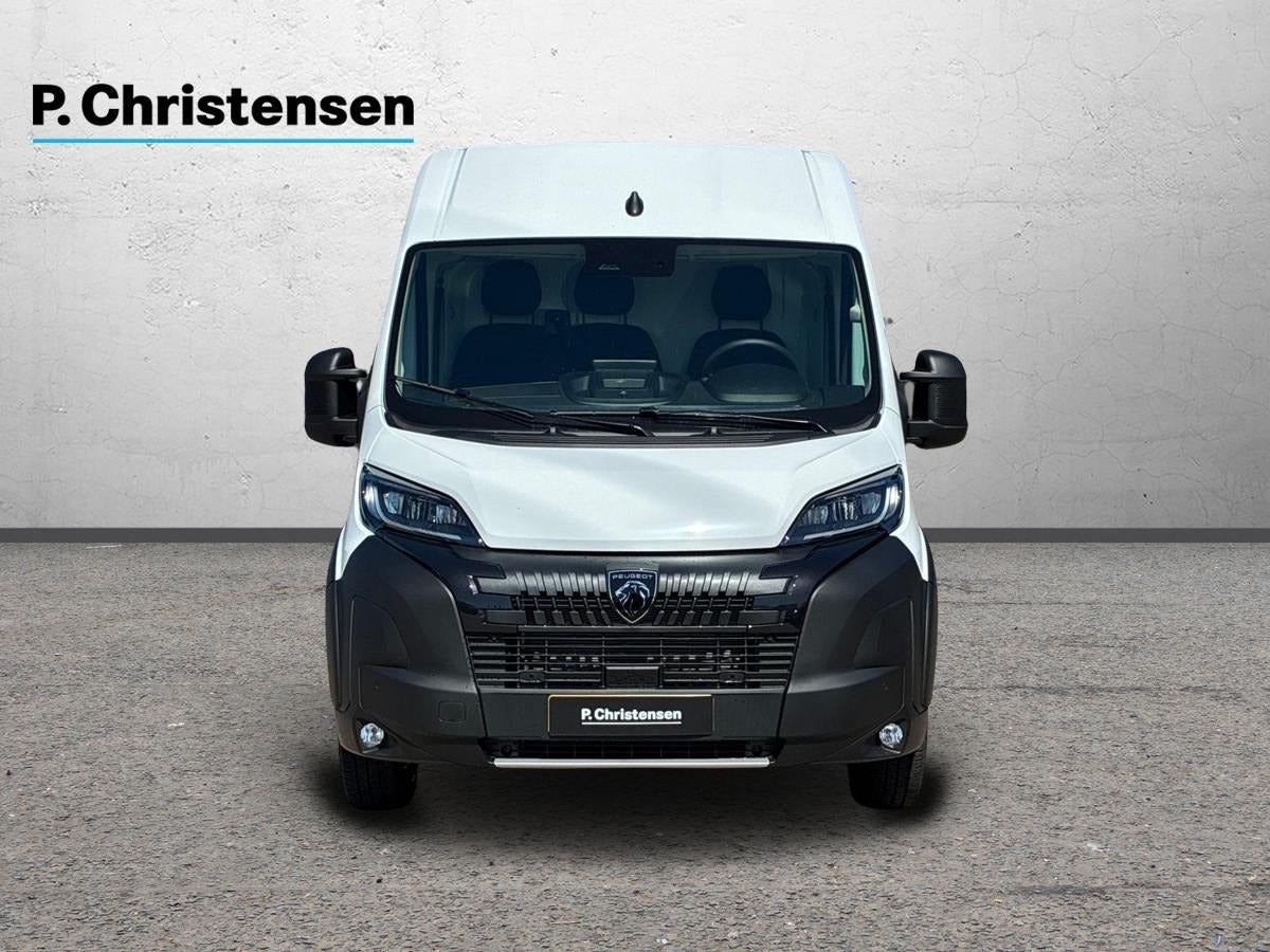 undefined Peugeot e-Boxer 440 fra 2026 set udefra