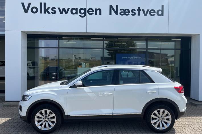 Hvid VW T-Roc fra 2022