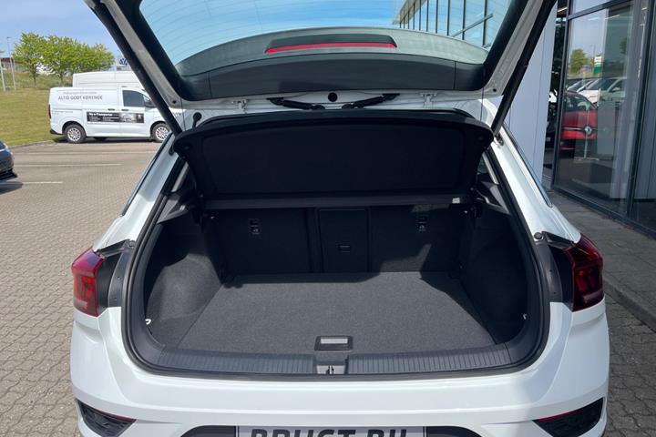Hvid VW T-Roc fra 2022