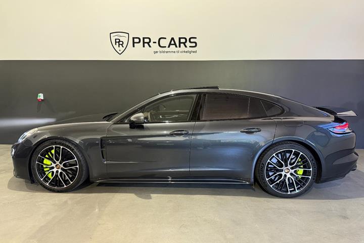 undefined Porsche Panamera Turbo S fra 2021