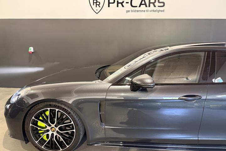 undefined Porsche Panamera Turbo S fra 2021