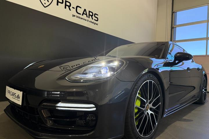 undefined Porsche Panamera Turbo S fra 2021