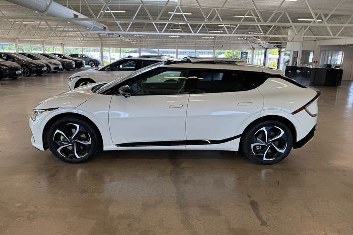 Hvid Kia EV6 fra 2024