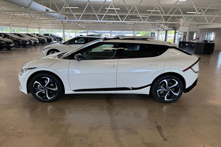 Hvid Kia EV6 fra 2024