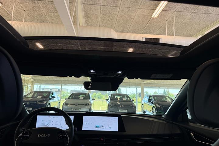 Hvid Kia EV6 fra 2024