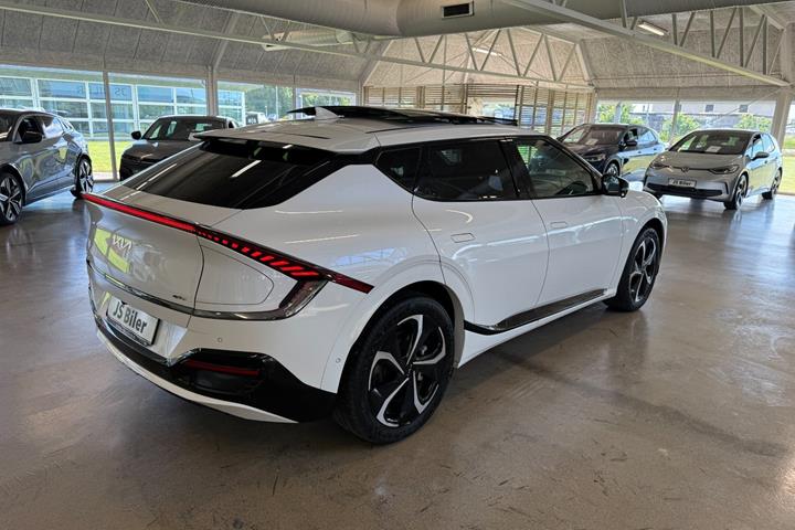 Hvid Kia EV6 fra 2024