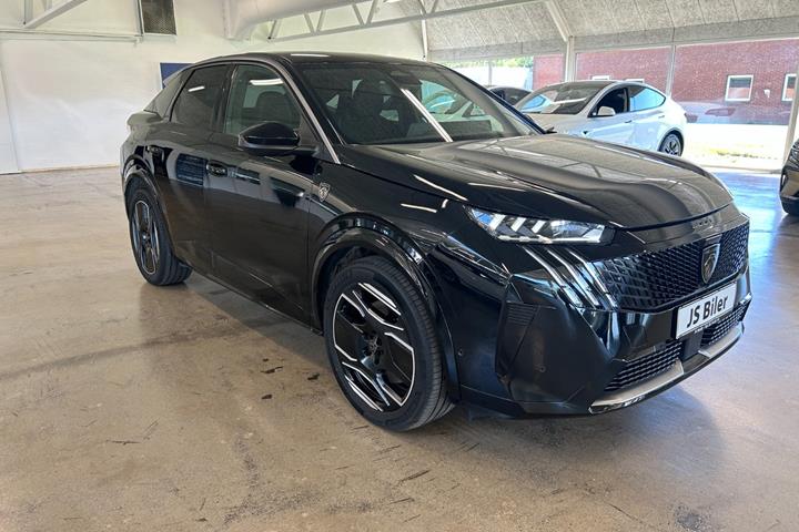 Sort Peugeot e-3008 fra 2024