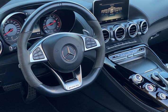 Hvid Mercedes AMG GT C fra 2018