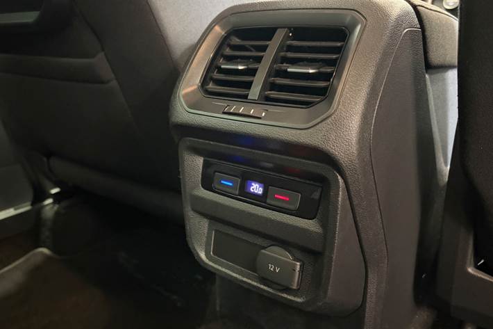 Grå VW Tiguan fra 2018