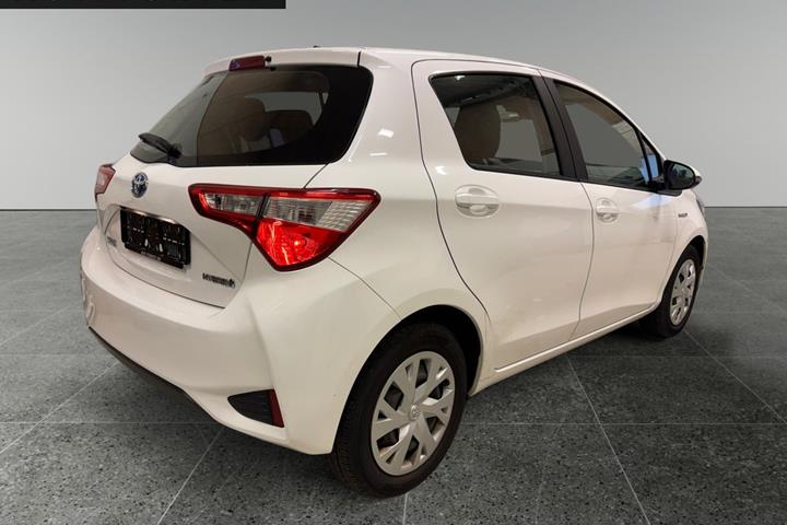 Hvid Toyota Yaris fra 2017