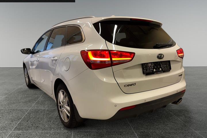 Hvid Kia Ceed fra 2018