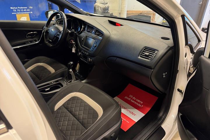 Hvid Kia Ceed fra 2018