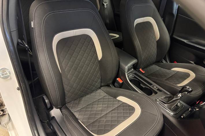 Hvid Kia Ceed fra 2018