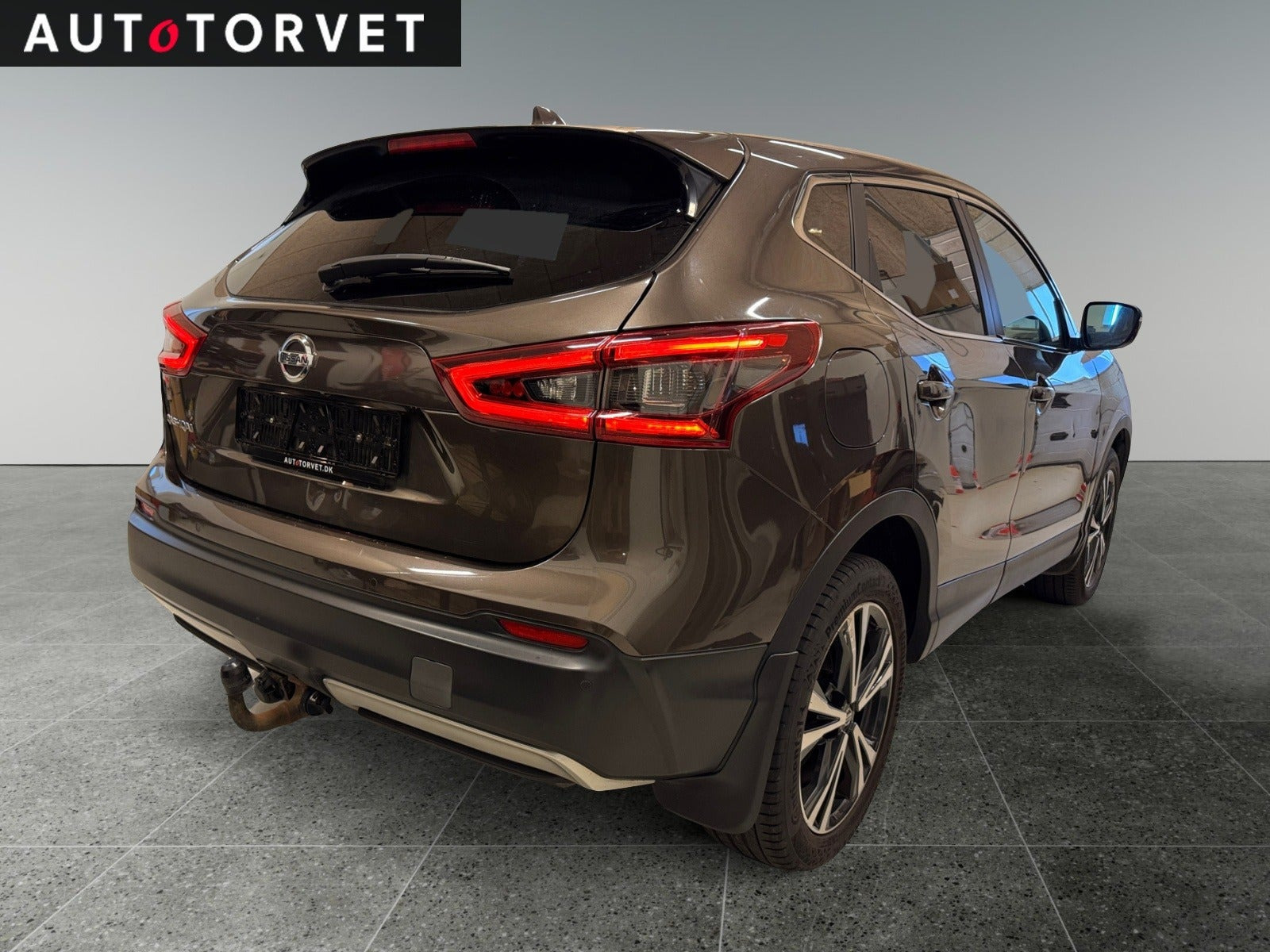 Brun Nissan Qashqai fra 2019