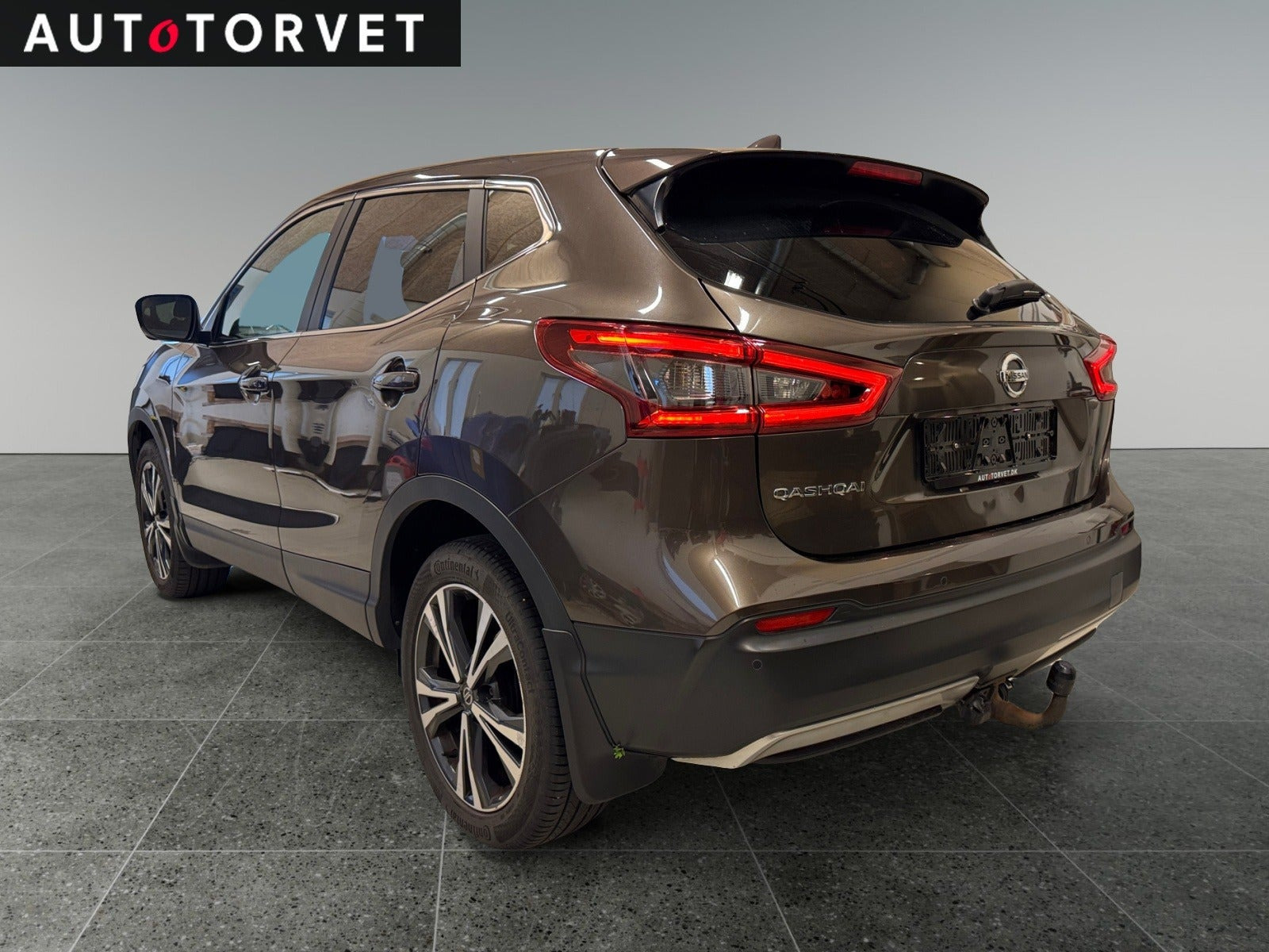 Brun Nissan Qashqai fra 2019
