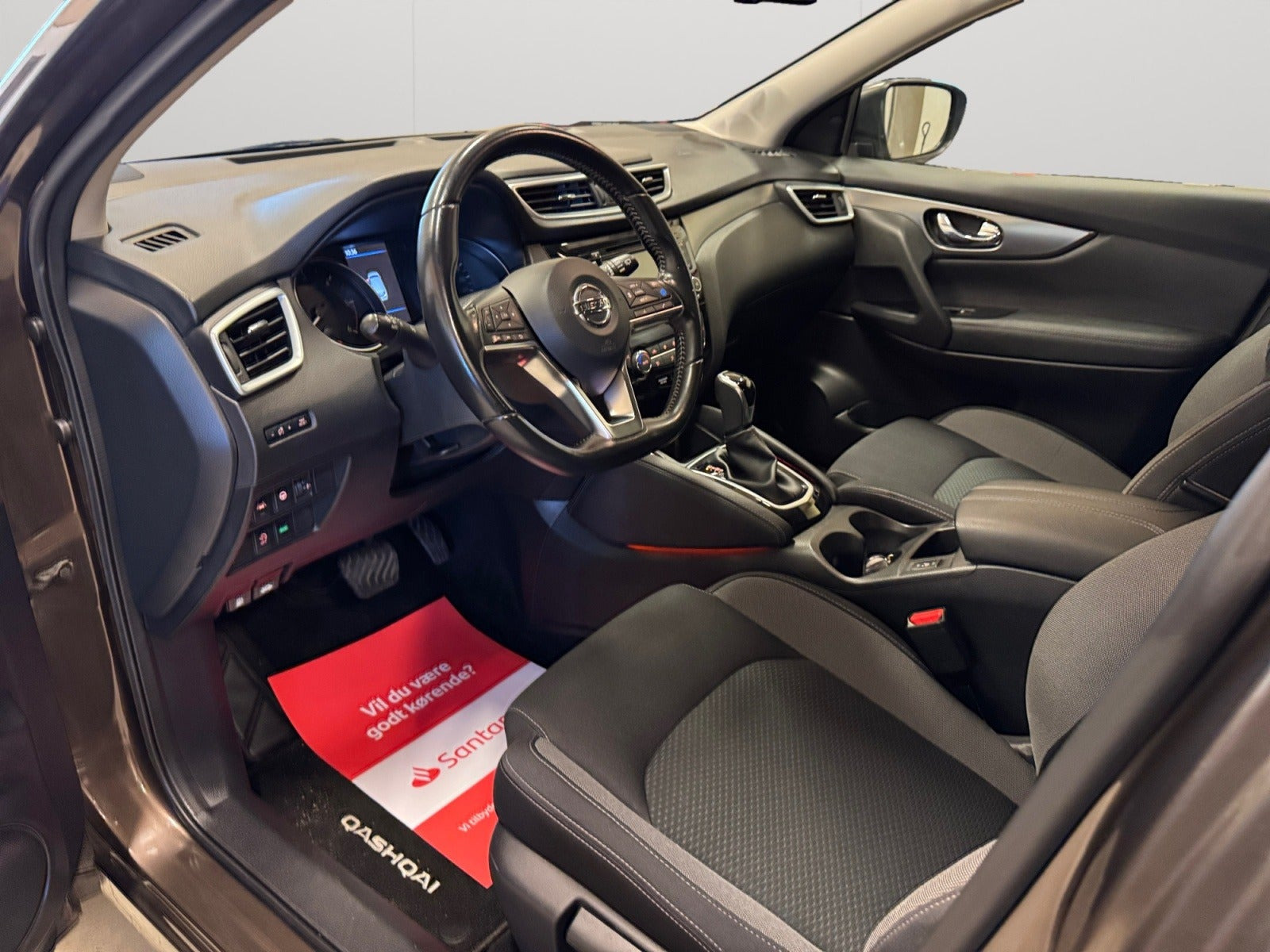 Brun Nissan Qashqai fra 2019