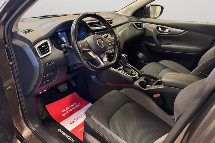 Brun Nissan Qashqai fra 2019