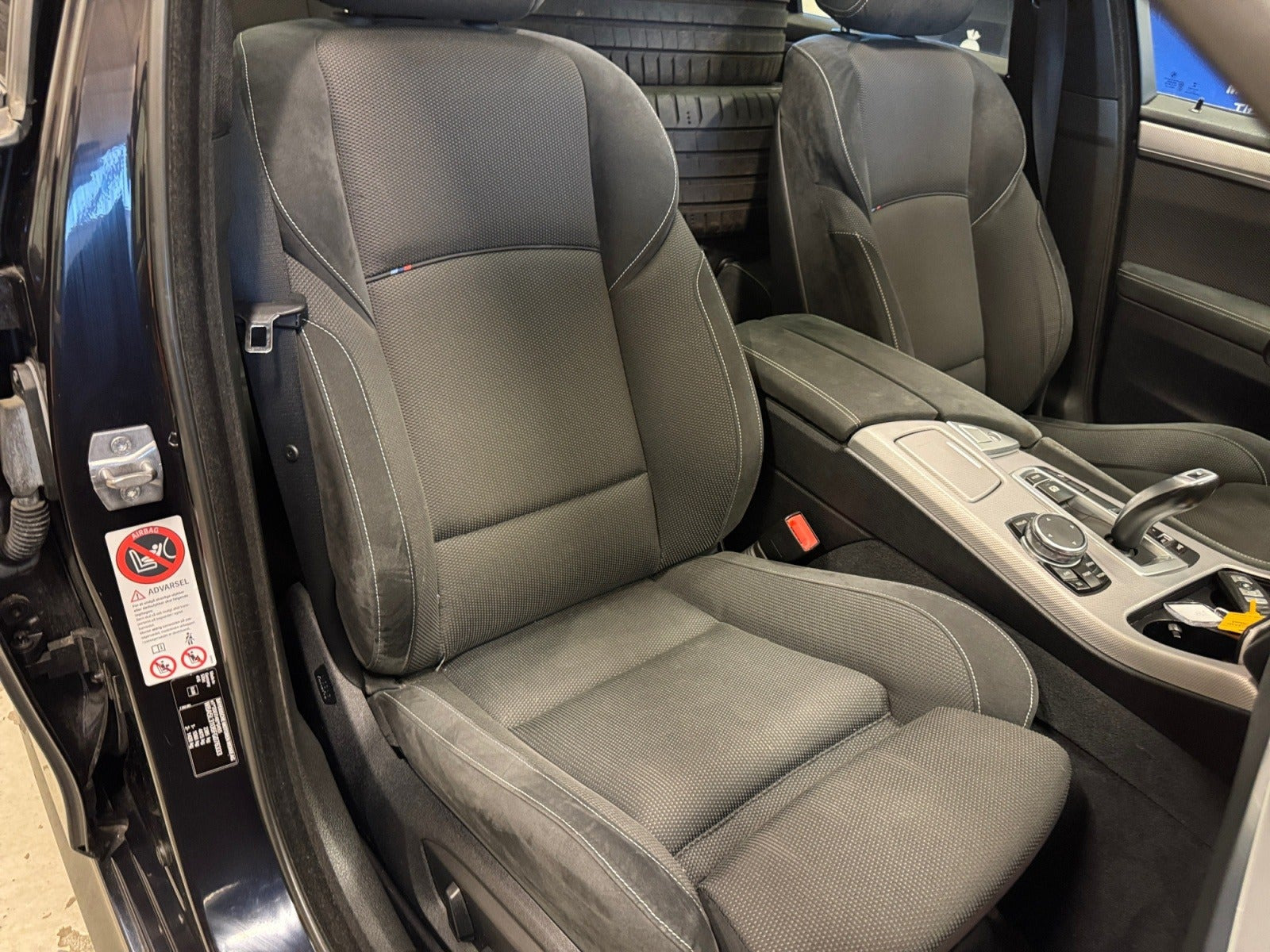 Sort BMW 520d fra 2015