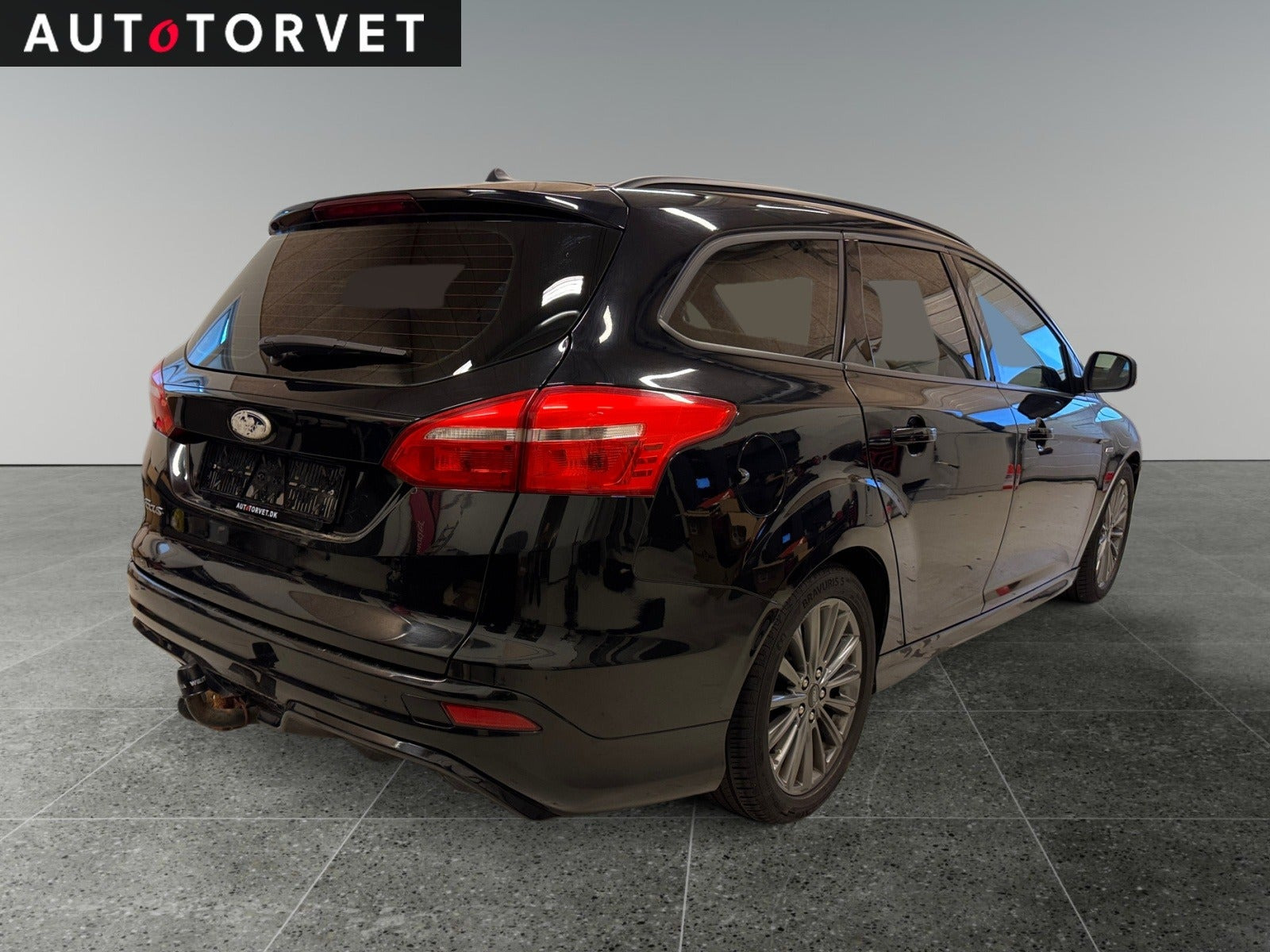 Sort Ford Focus fra 2017