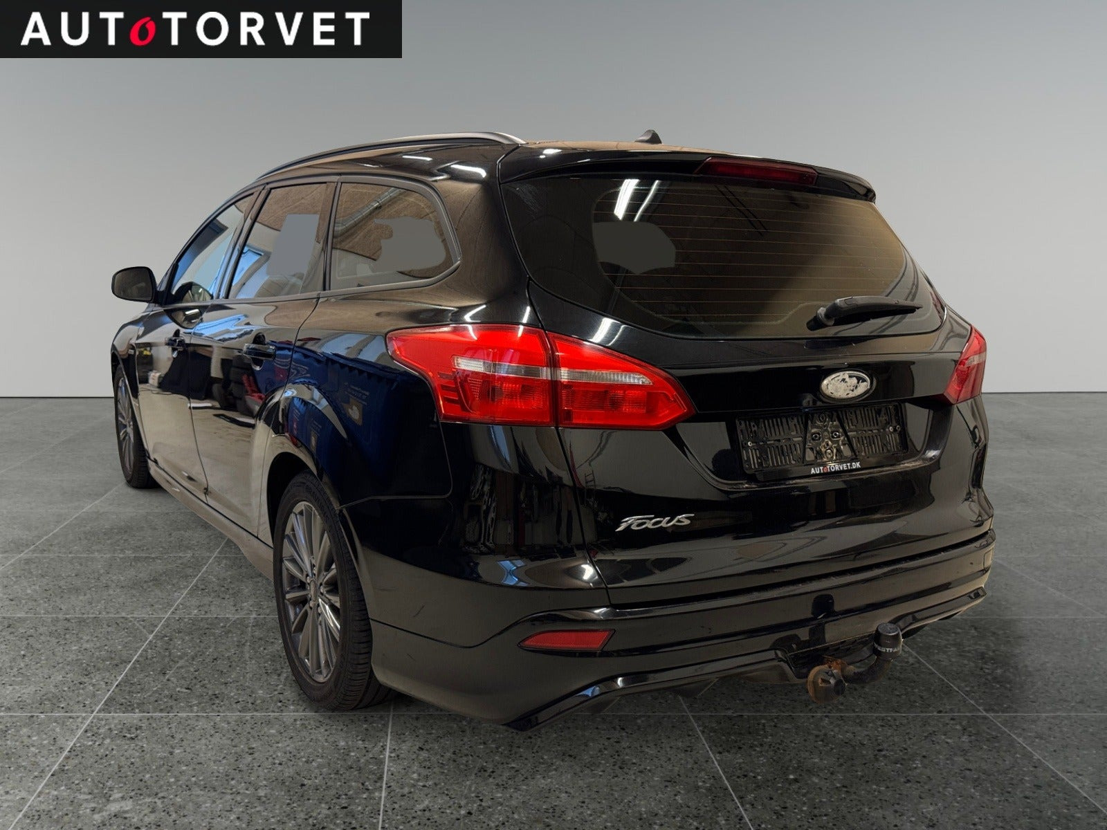 Sort Ford Focus fra 2017