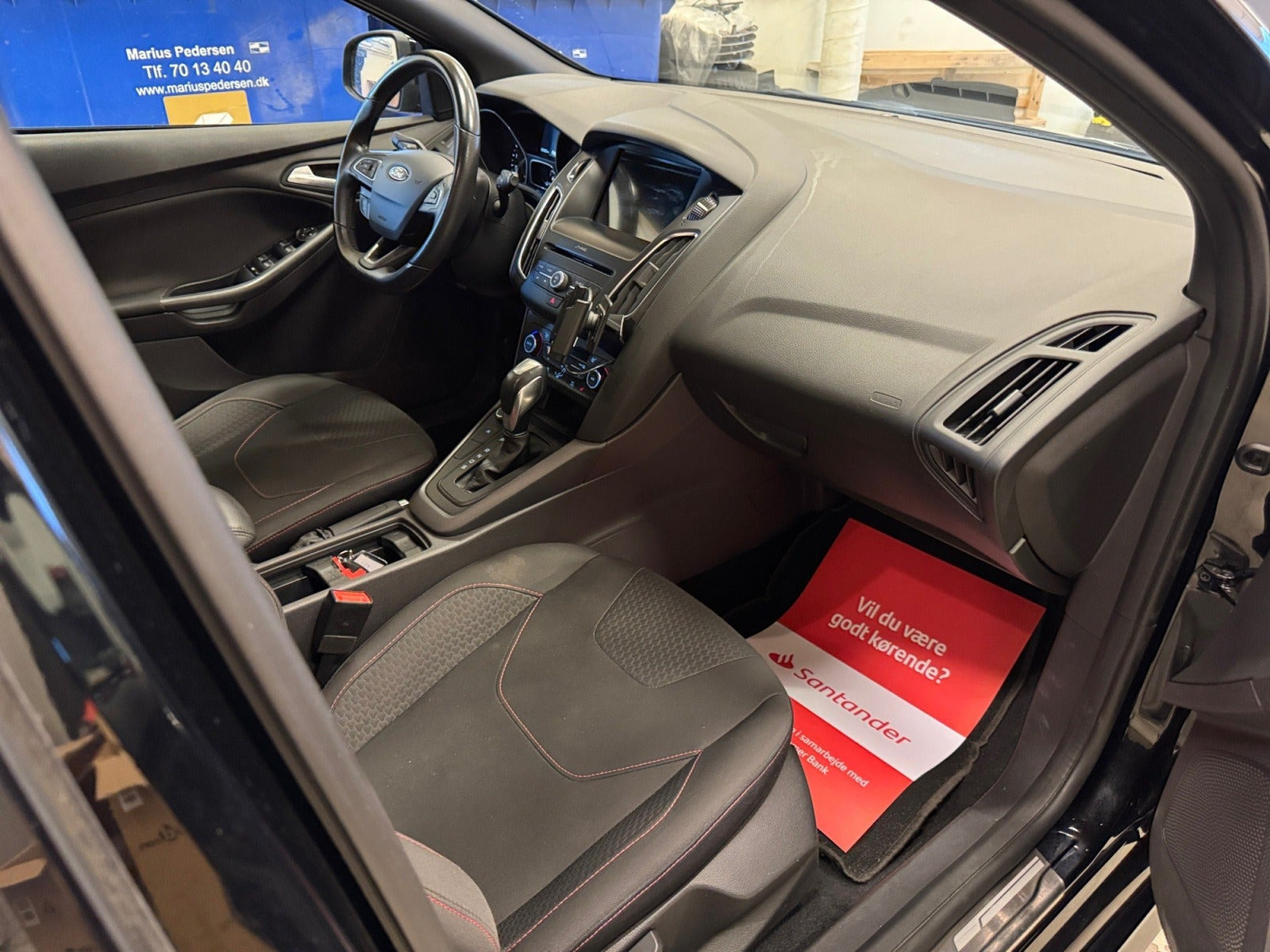 Sort Ford Focus fra 2017