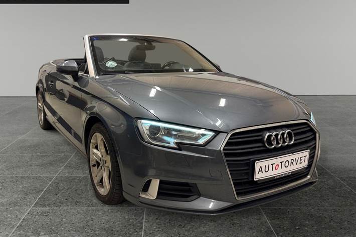 Grå Audi A3 fra 2017