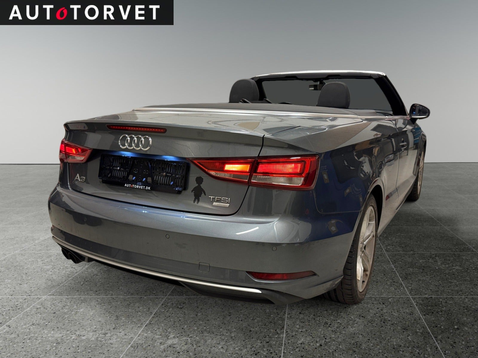 Grå Audi A3 fra 2017