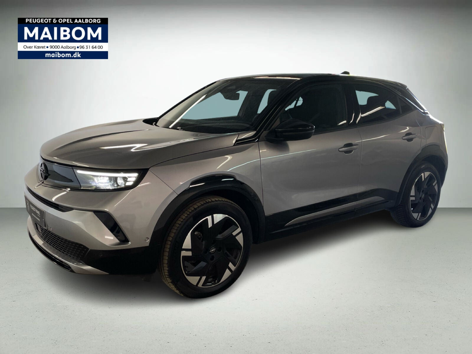 Sølv Opel Mokka-e fra 2025