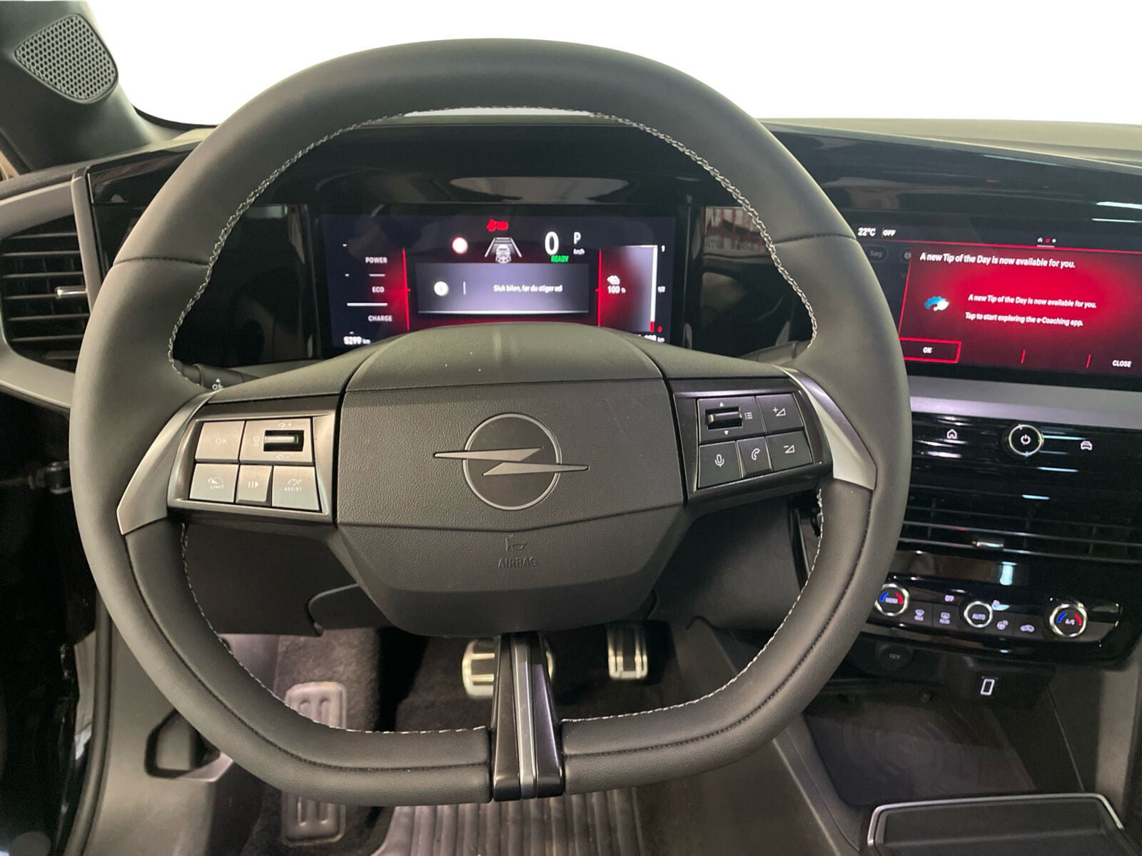 Sort Opel Mokka-e fra 2025