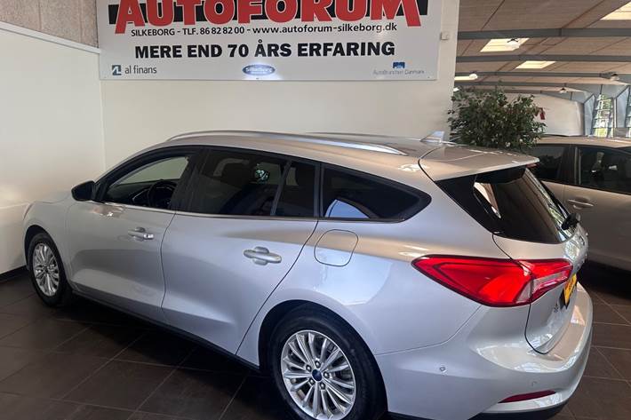 Sølv Ford Focus fra 2021