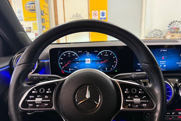 Sort Mercedes A200 fra 2018