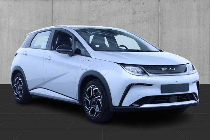 Hvid BYD Dolphin fra 2024