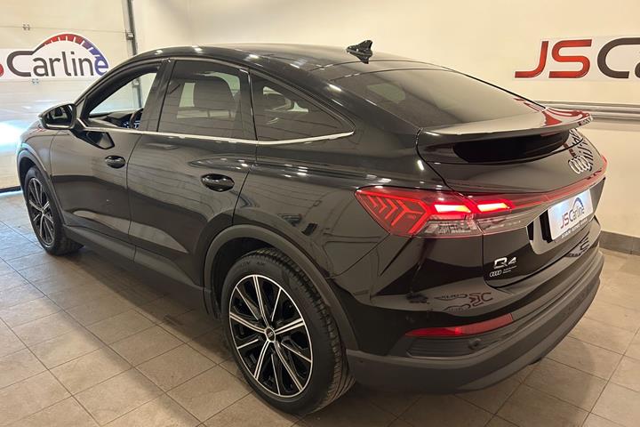 Sort Audi Q4 e-tron fra 2023