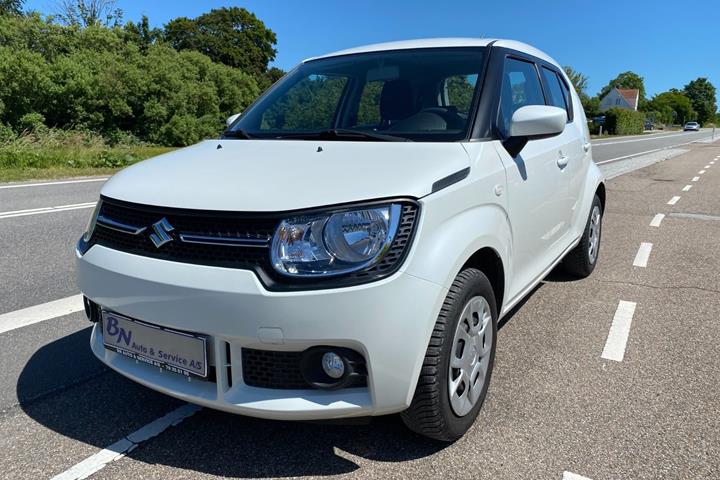Hvid Suzuki Ignis fra 2017 set udefra