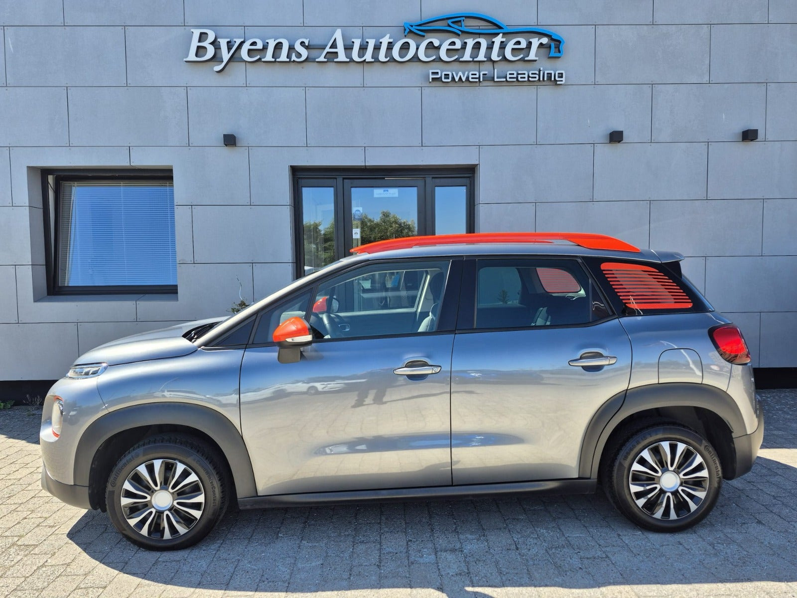 Grå Citroën C3 Aircross fra 2018