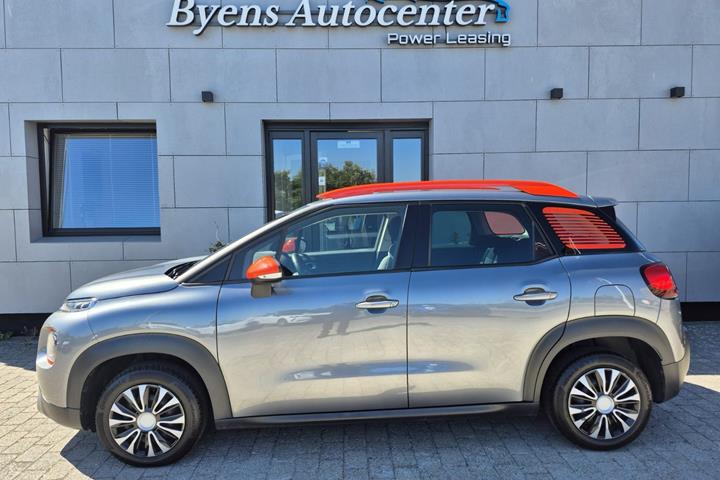 Grå Citroën C3 Aircross fra 2018