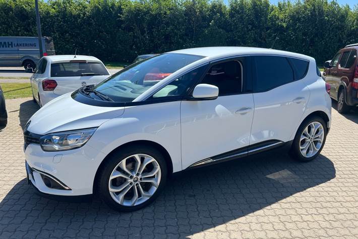Hvid Renault Scenic IV fra 2019