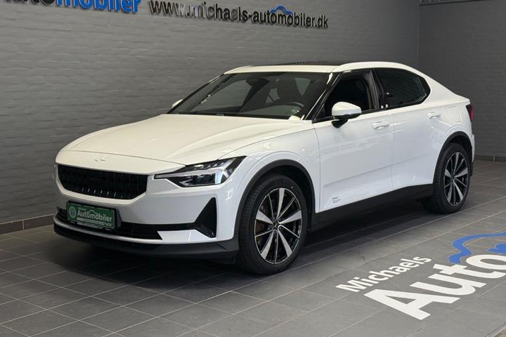 Hvid Polestar 2 fra 2022 set udefra