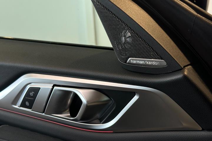 Sort BMW i4 fra 2023