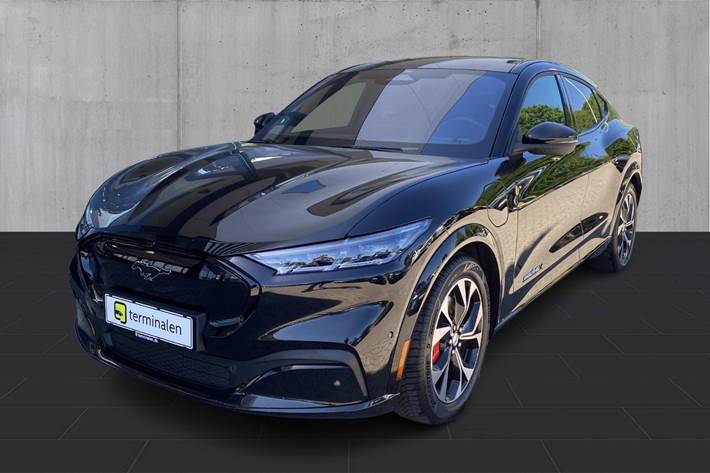 Sort Ford Mustang Mach-E fra 2023