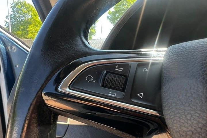Blå Skoda Fabia fra 2020