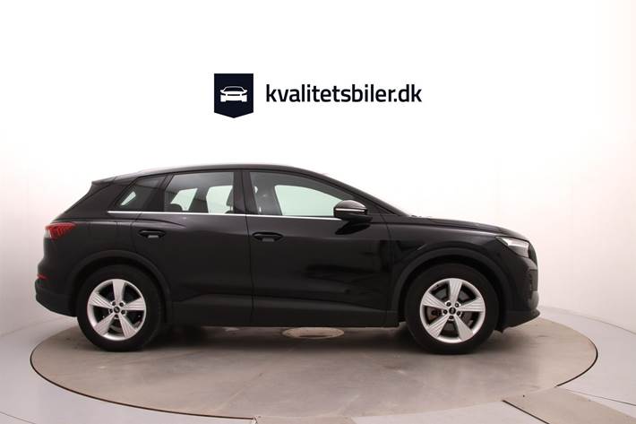 Sort Audi Q4 fra 2023