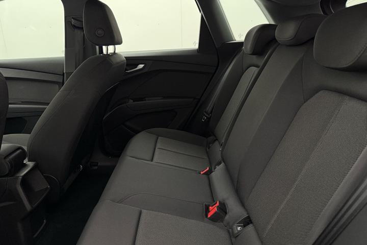 Sort Audi Q4 fra 2023