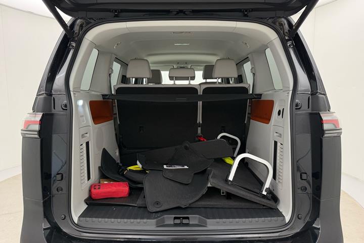 Sort VW ID.Buzz fra 2024