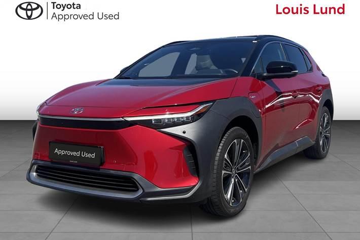 Rød Toyota BZ4X fra 2024